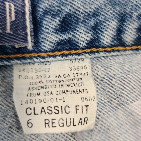 Ladies GAP Blue Jeans, Size 6 regular, Classic Fit - Picture 11 of 12